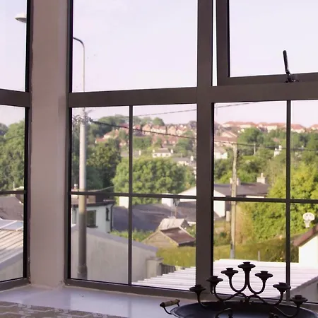 Apartamento 3, Oakleigh House, Donnybrook Hill, Douglas *