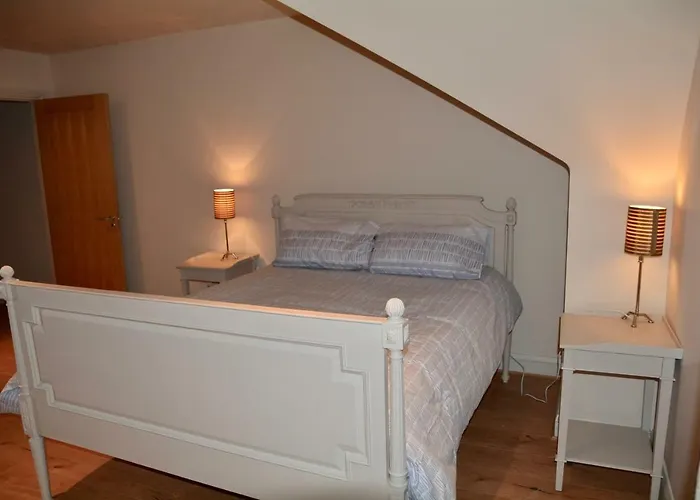 Appartamento 3, Oakleigh House, Donnybrook Hill, Douglas *